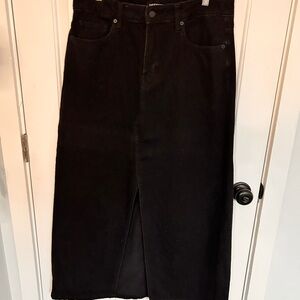 Lucky Brand Charcoal/black Denim Skirt - size 12/31 49 inch length